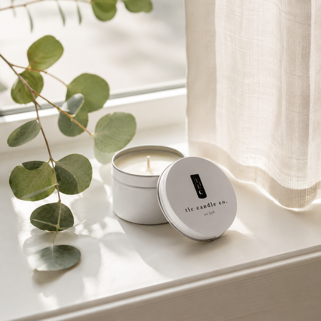 Lumière Belgian Linen Soy Candle