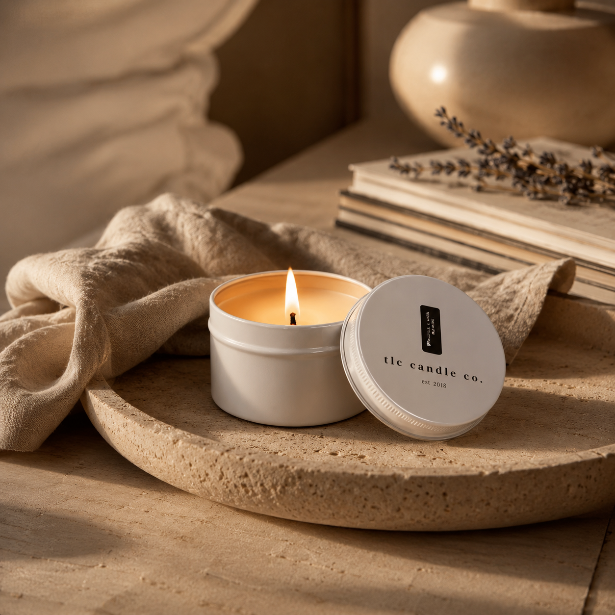 Lumière Vanilla & Amber Soy Candle